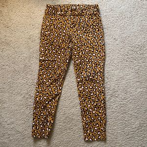 Old Navy Leopard Pixie Ankle Pants